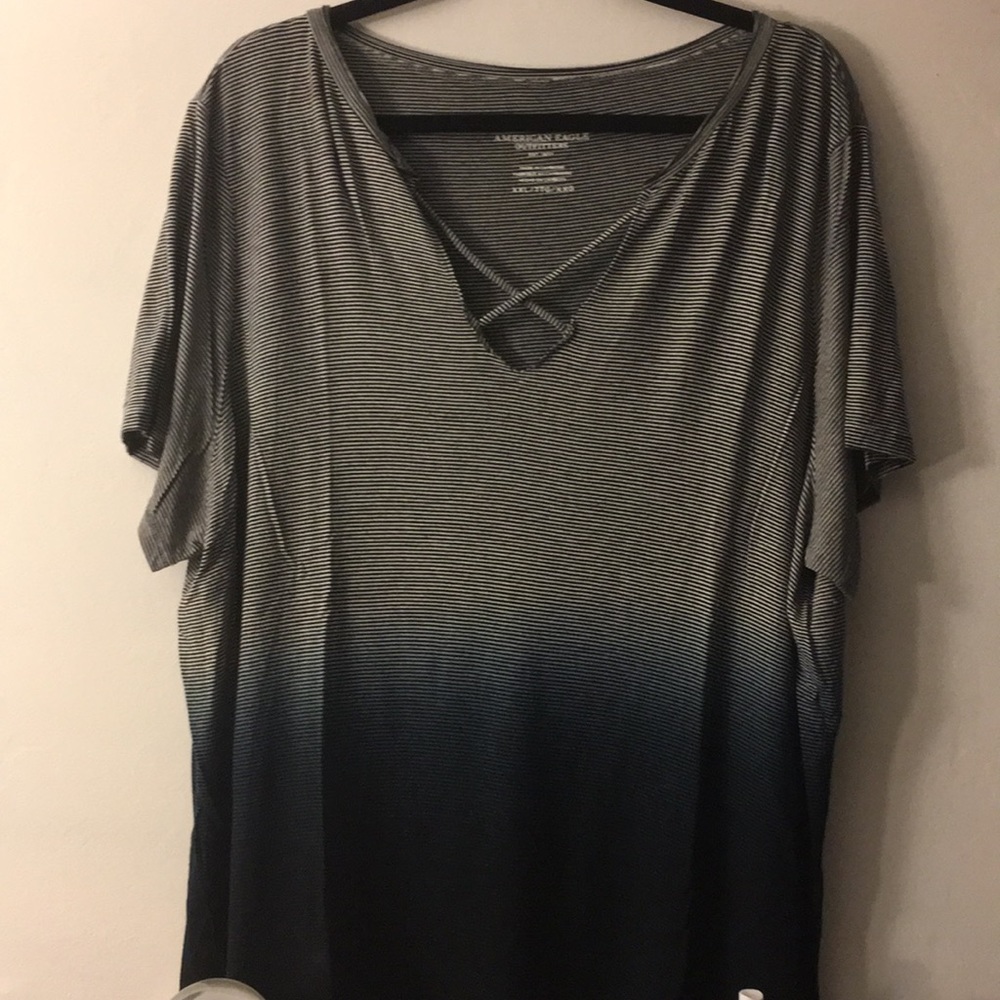 NWOT striped ombré crossed neck line detail tee